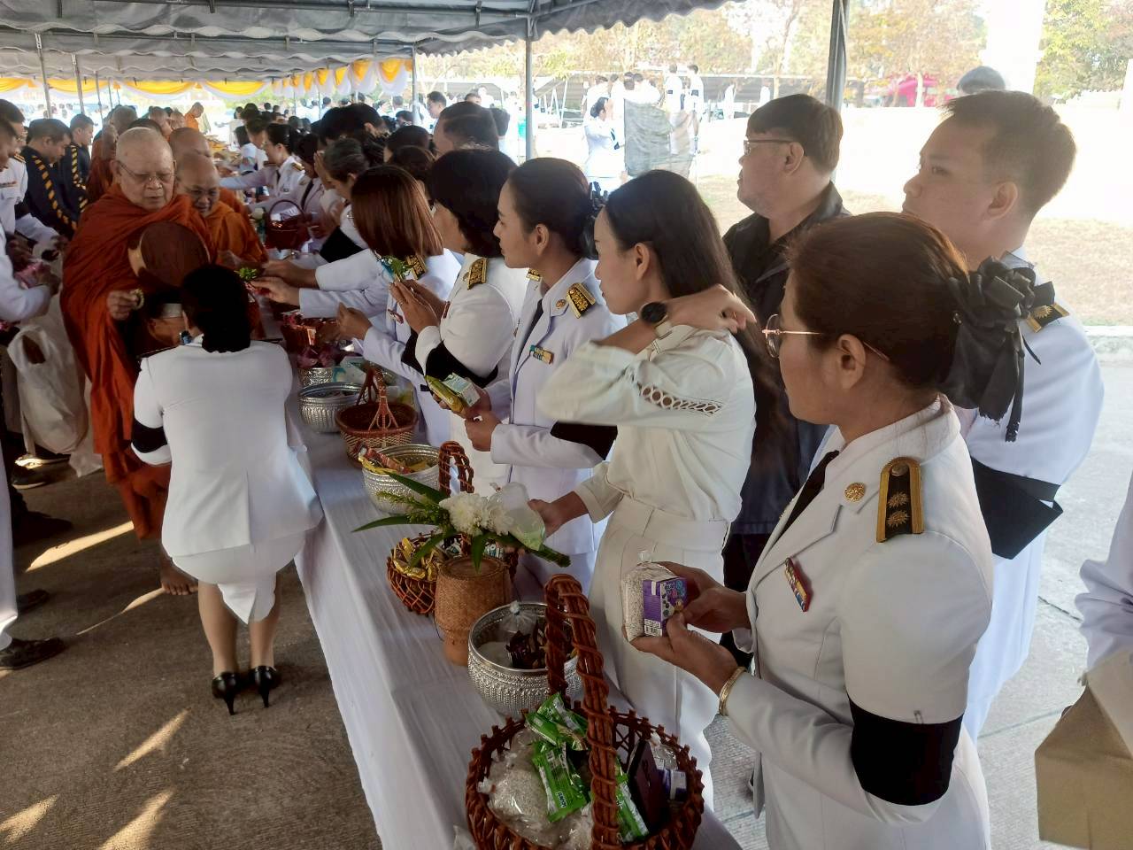 title - ส.ป.ก.กาฬสินธุ์​ ร่วมพิธี​ถวายราชสักการะสมเด็จพระนเรศวรมหาราช และวันยุทธหัตถี